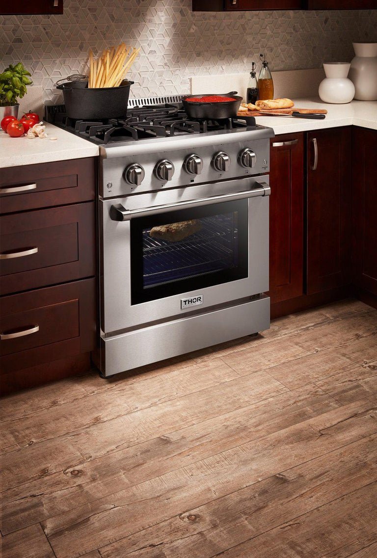 Thor Kitchen 30 in. 4.2 cu. ft. Professional Natural Gas Range in Stainless Steel, HRG3080U - Smart Kitchen Lab