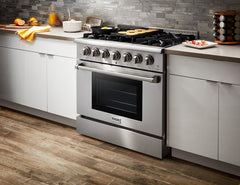 Thor Kitchen 36 in. 5.2 cu. ft. Professional Propane Gas Range in Stainless Steel, HRG3618ULP - Smart Kitchen Lab